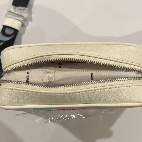 NWT Karl Lagerfeld Paris Maybelle Colorblock Double Zipper Camera Crossbody Bag - Picture 4 of 6